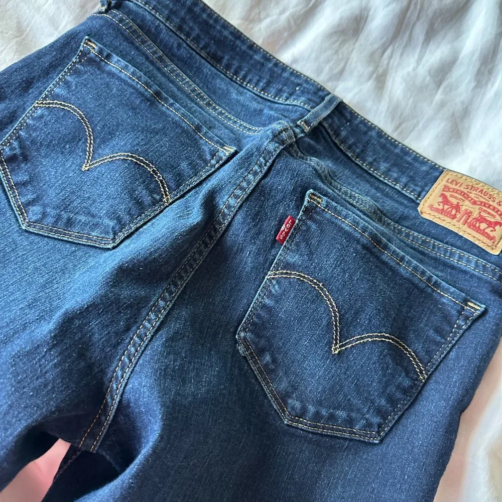 Levi's 711 SKINNY WOMEN'S JEANS - size 30WX30L - Picture 12 of 16